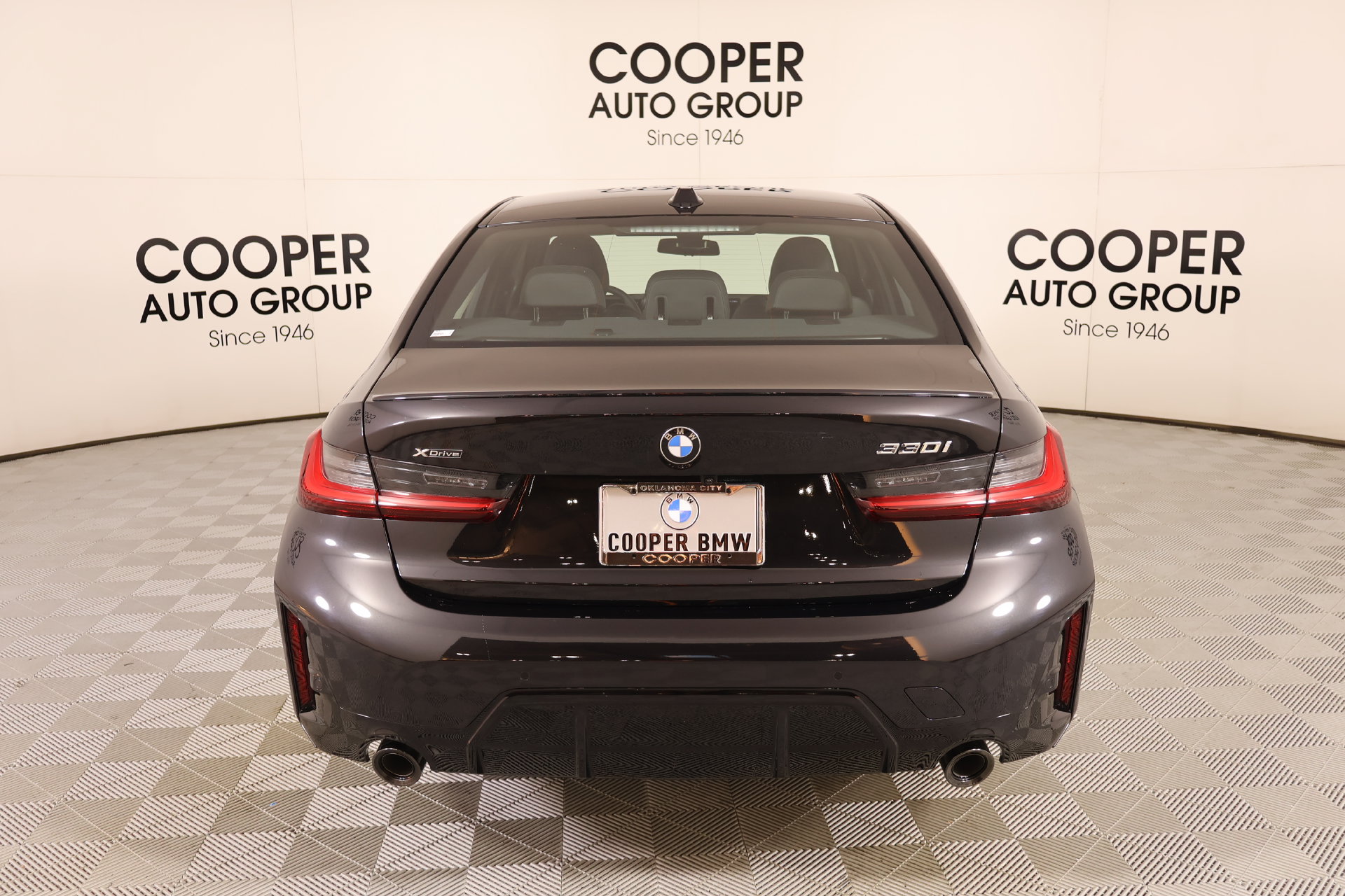 New 2026 BMW 330i xDrive Sedan w/ M Sport Package AWD/4WD image 22
