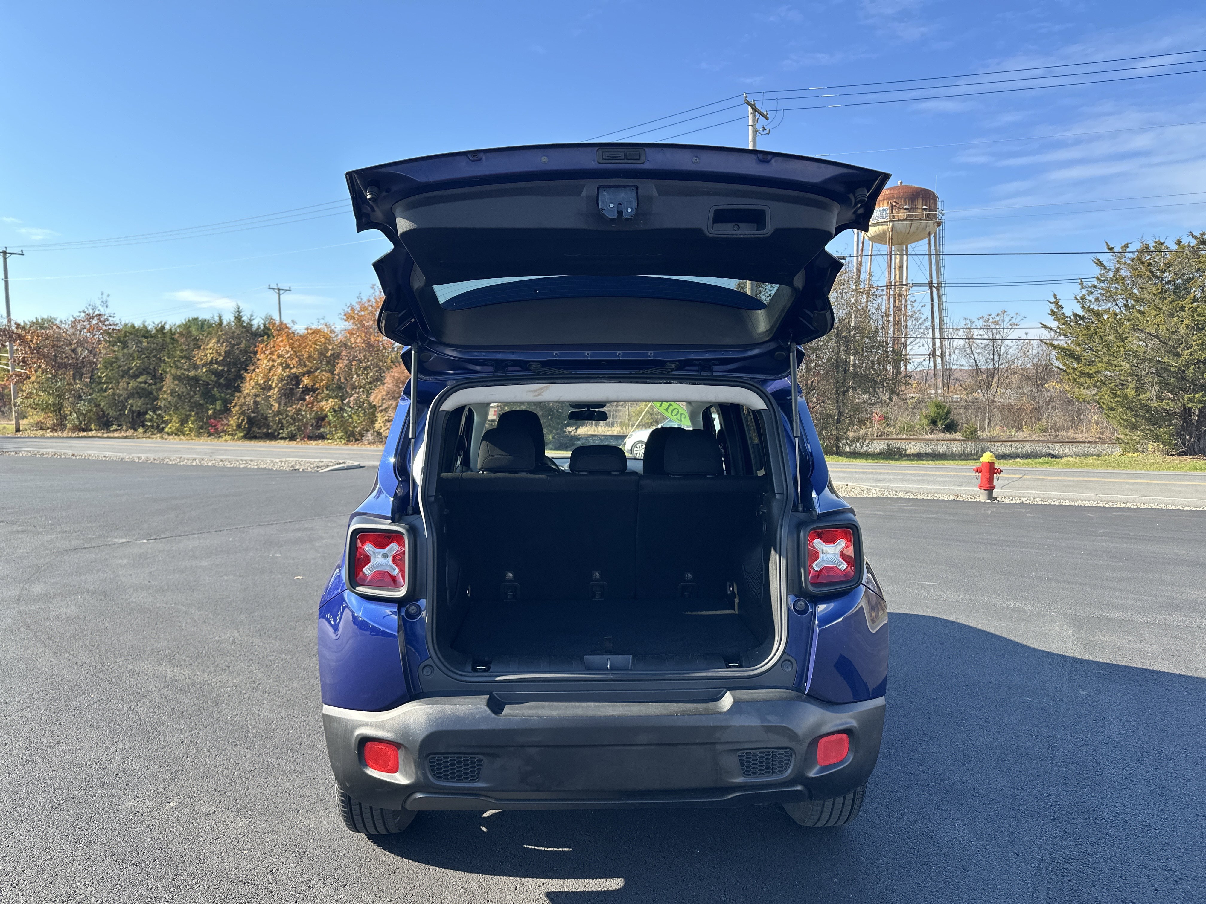 Used 2017 Jeep Renegade Sport w/ Power & Air Group image 31