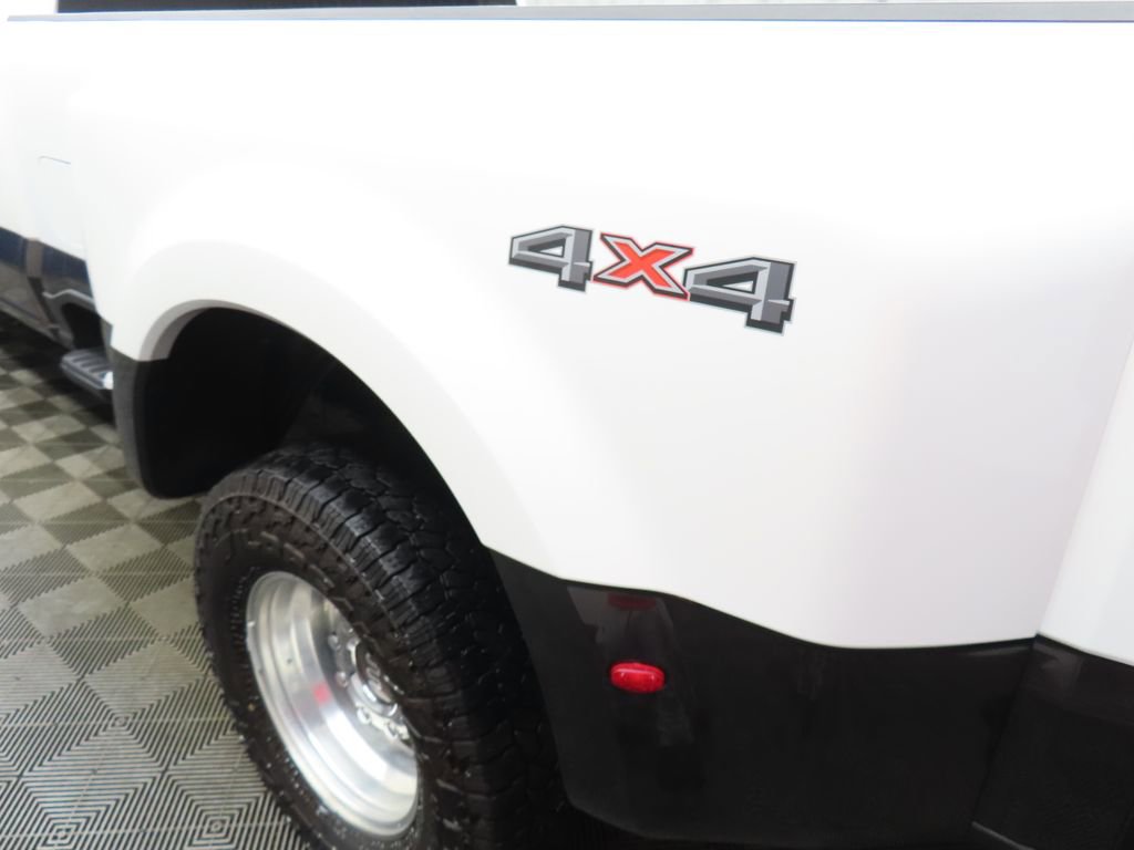 Used 2024 Ford F350 King Ranch image 42