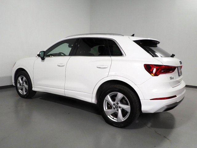 Used 2019 Audi Q3 2.0T Premium image 8