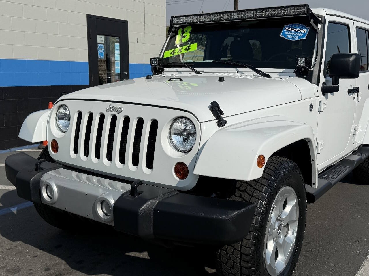 Used 2013 Jeep Wrangler Unlimited Sahara AWD/4WD image 22