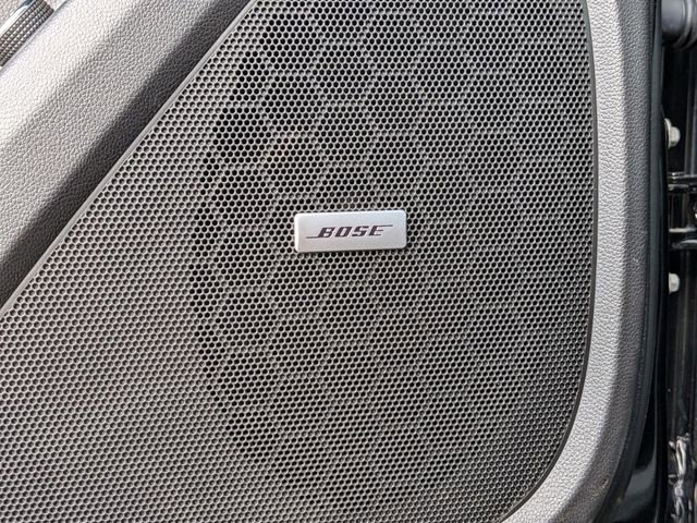 Used 2023 Chevrolet Traverse RS image 17