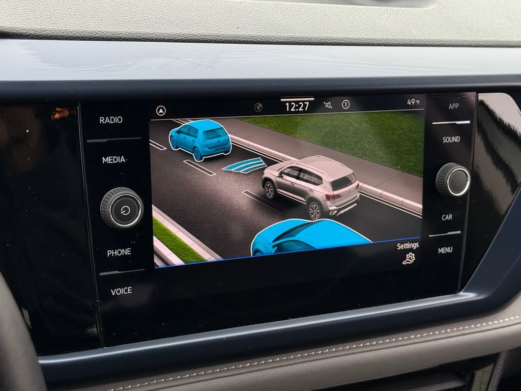 Used 2024 Volkswagen Taos SE image 24