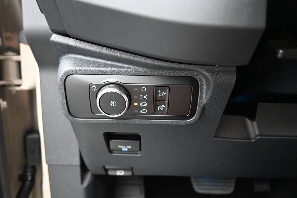 New 2026 Ford Bronco Outer Banks AWD/4WD image 13