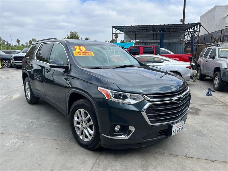 Used 2020 Chevrolet Traverse LT FWD image 19