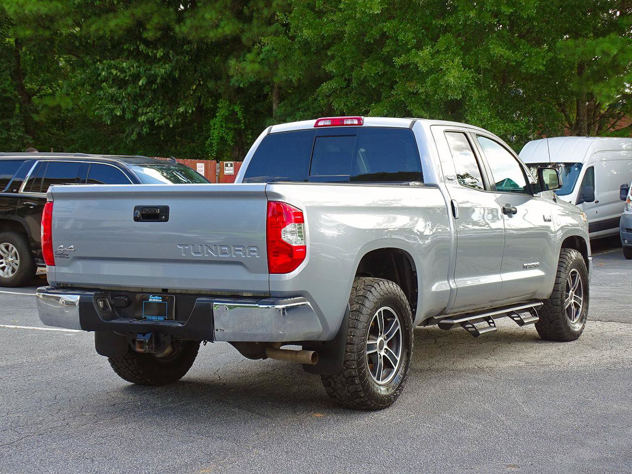 Used 2019 Toyota Tundra SR5 AWD/4WD image 12