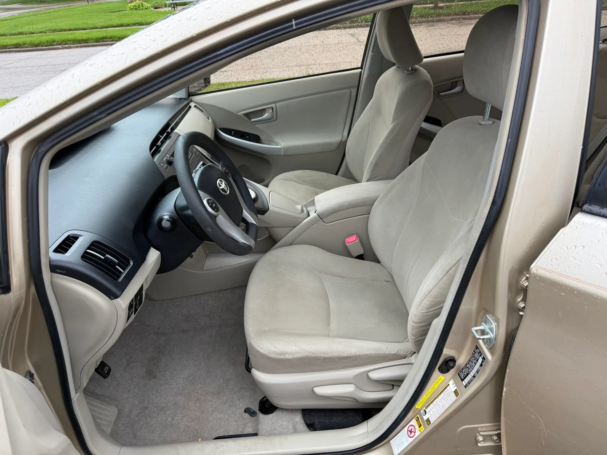 Used 2010 Toyota Prius FWD image 7