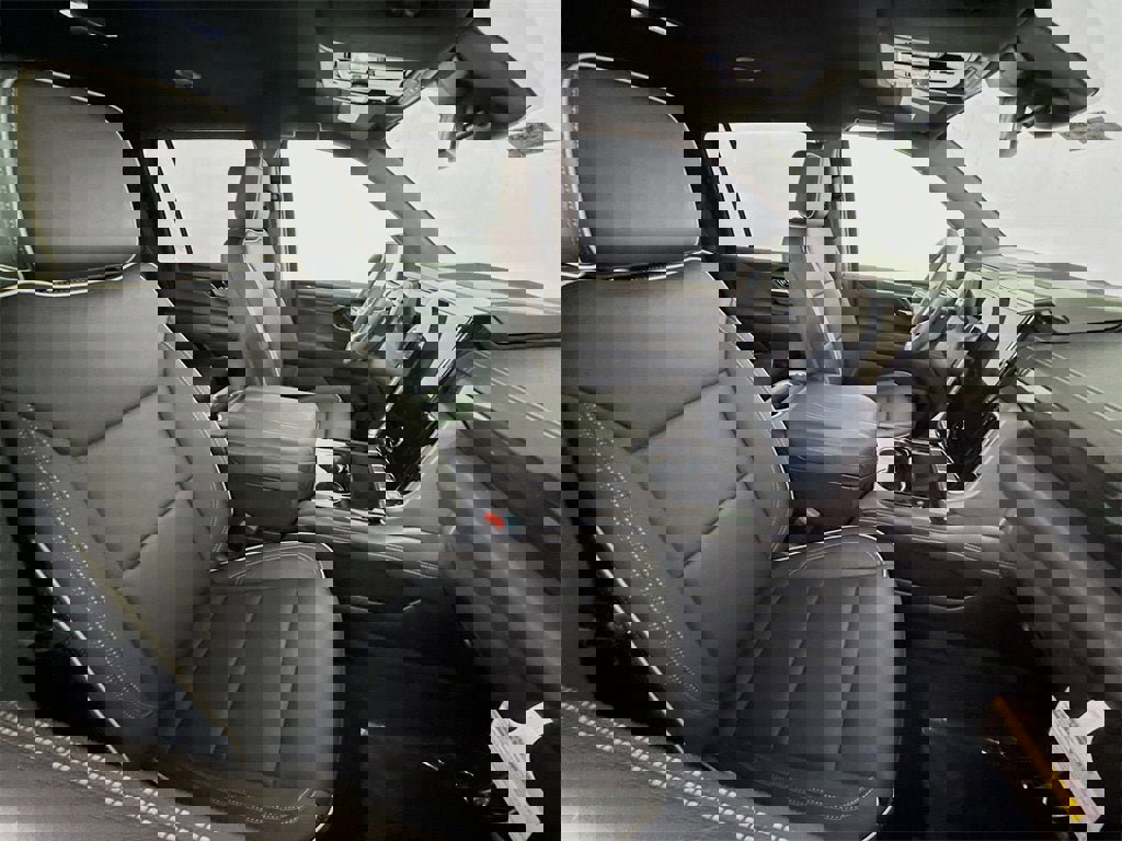 New 2026 GMC Yukon XL Elevation w/ LPO, Elevation Black Package image 24