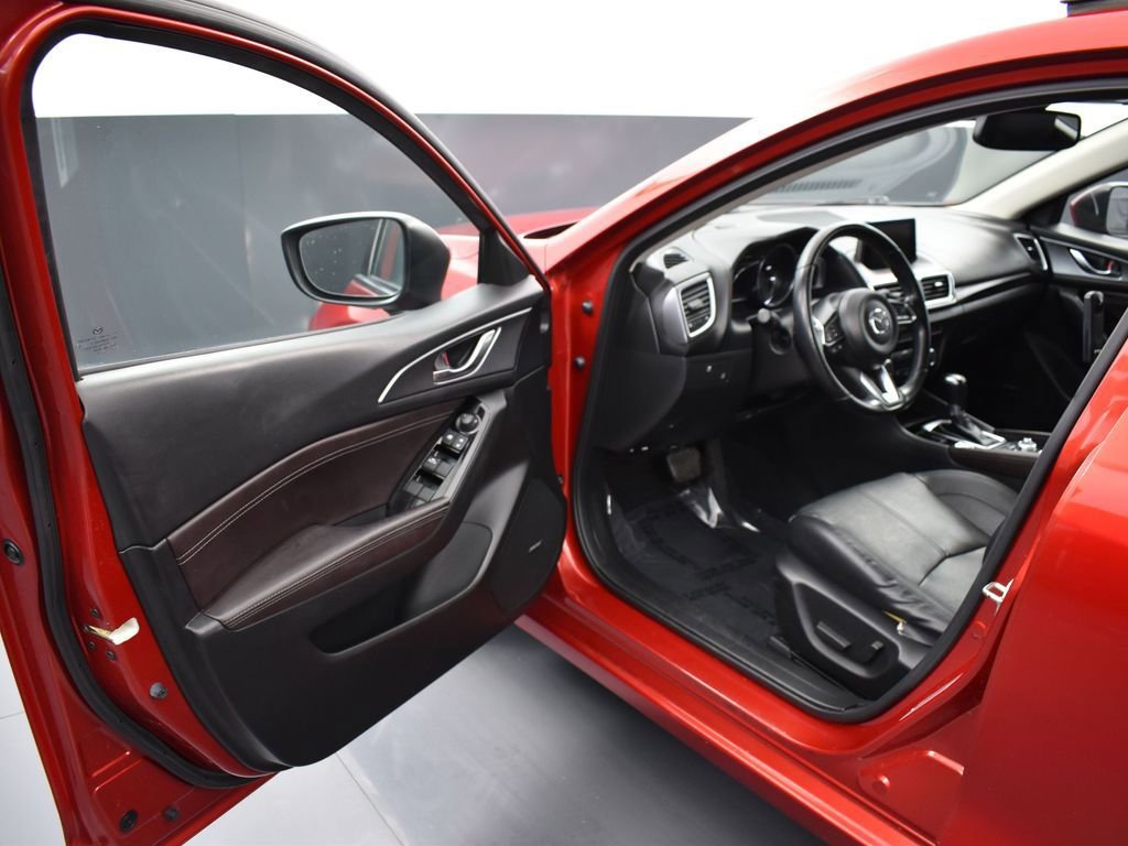 Used 2017 MAZDA MAZDA3 Grand Touring w/ Premium Equipment Package image 8