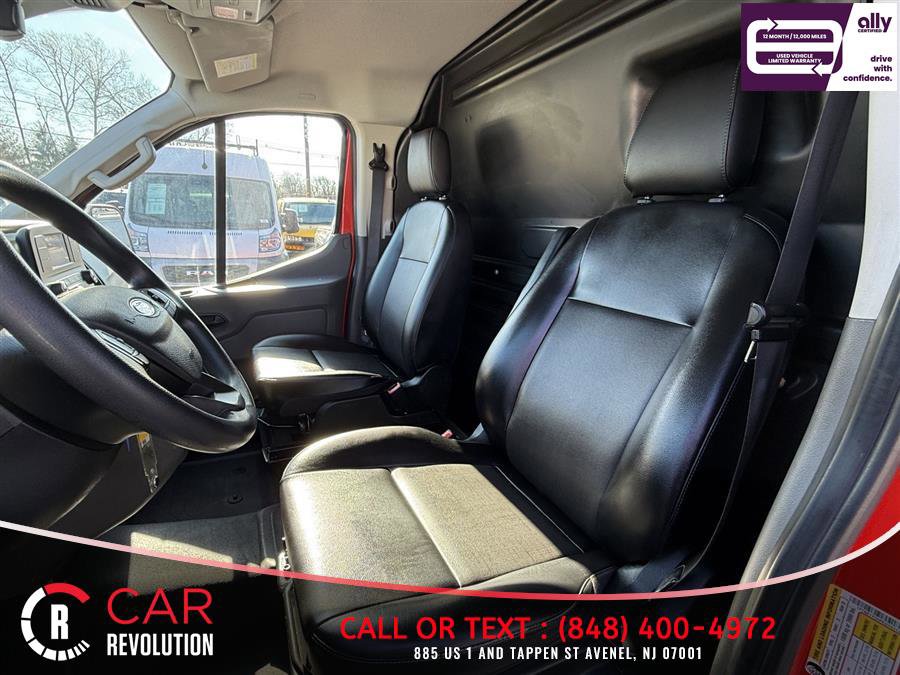 Used 2023 Ford Transit 250 Low Roof RWD image 13