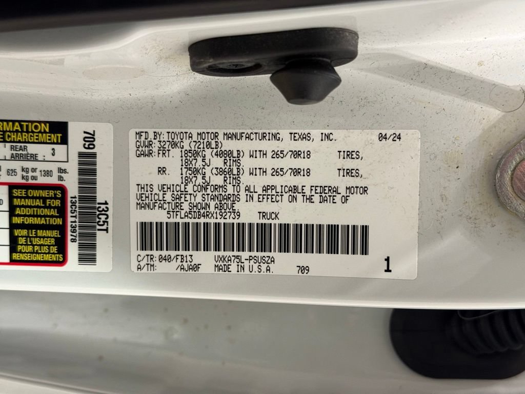 Used 2024 Toyota Tundra SR5 w/ SR5 Convenience Package AWD/4WD image 27