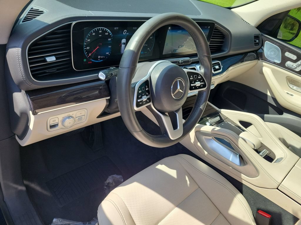 Used 2020 Mercedes-Benz GLS 450 4MATIC image 7