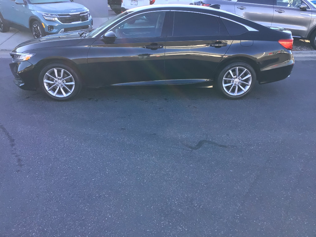 Used 2021 Honda Accord LX image 3