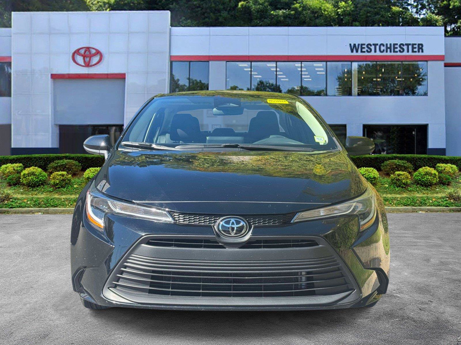 Certified 2024 Toyota Corolla LE FWD image 2