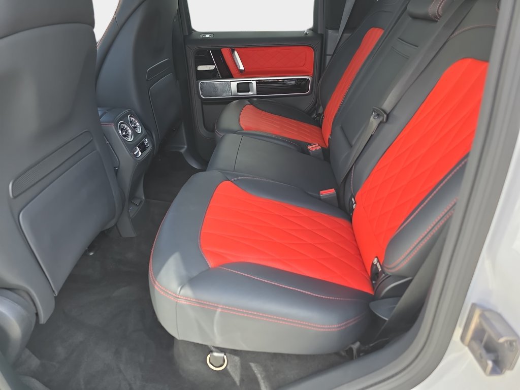 Used 2026 Mercedes-Benz G 550 image 17