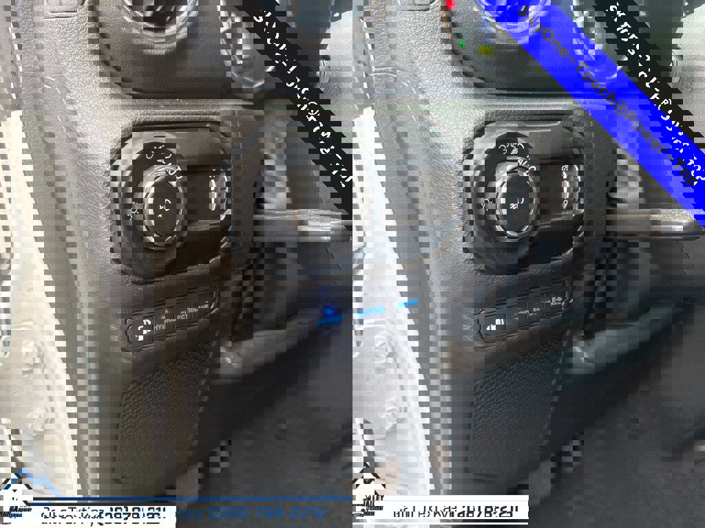 Used 2023 Jeep Wrangler Unlimited Rubicon 4xe w/ Safety Group image 17