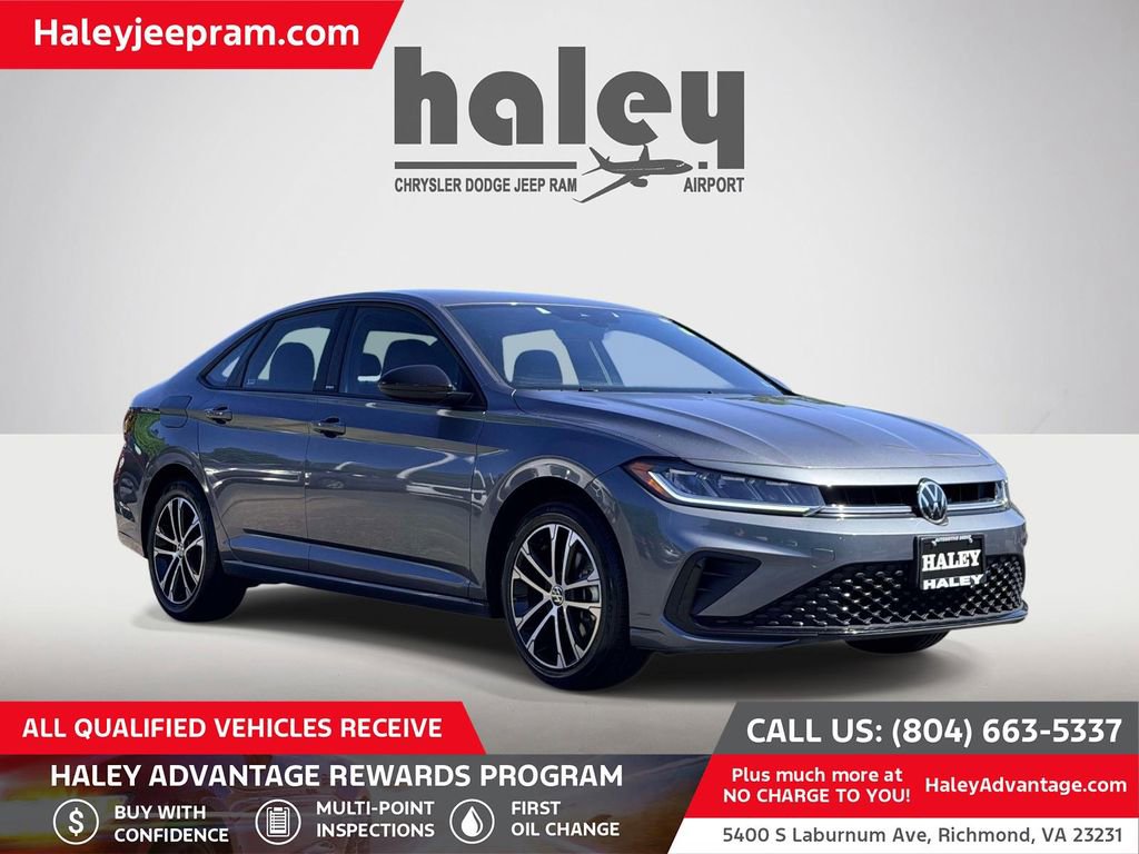 Used 2025 Volkswagen Jetta Sport FWD video 1