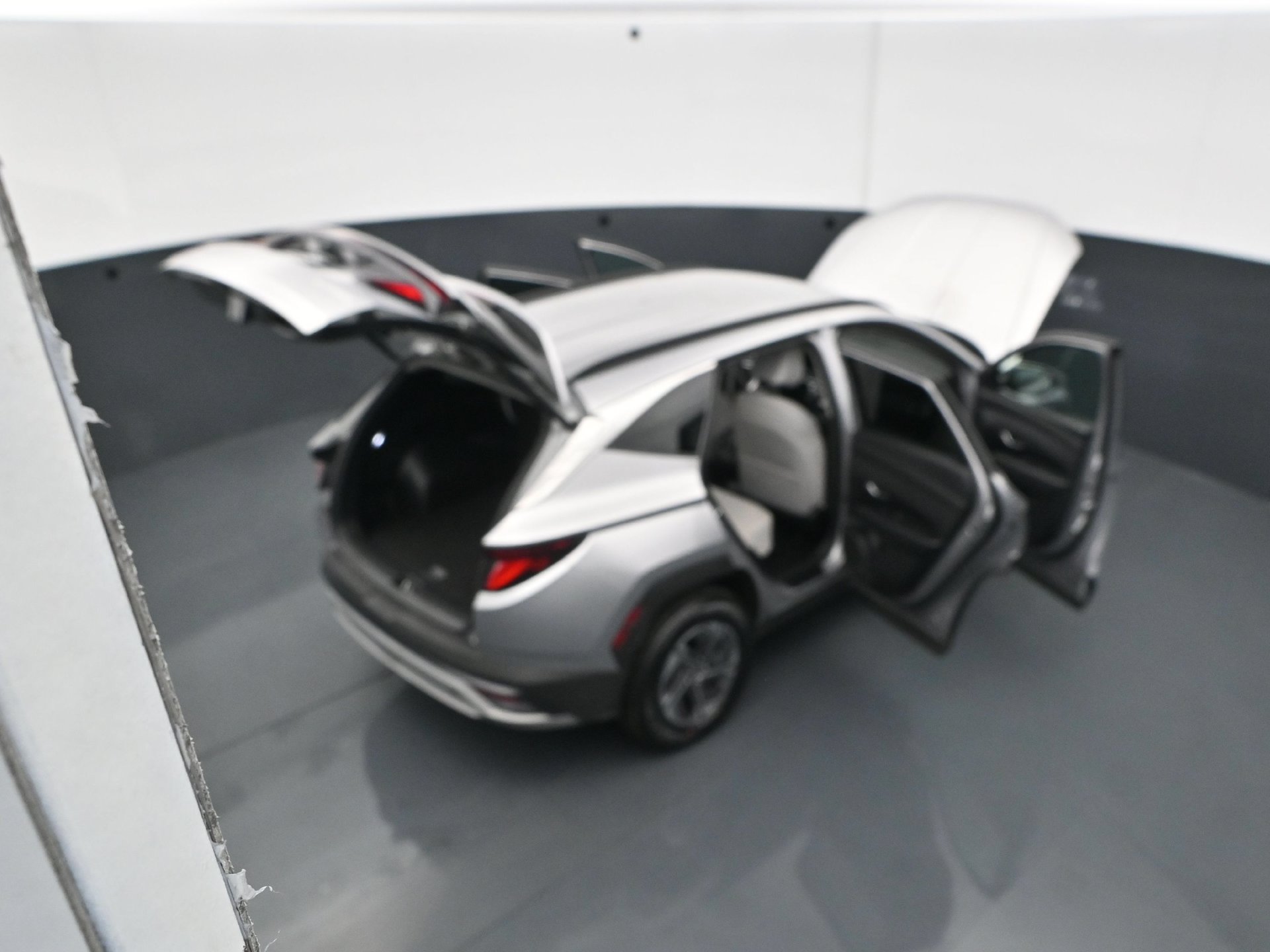 Used 2025 Hyundai Tucson Blue AWD/4WD image 39