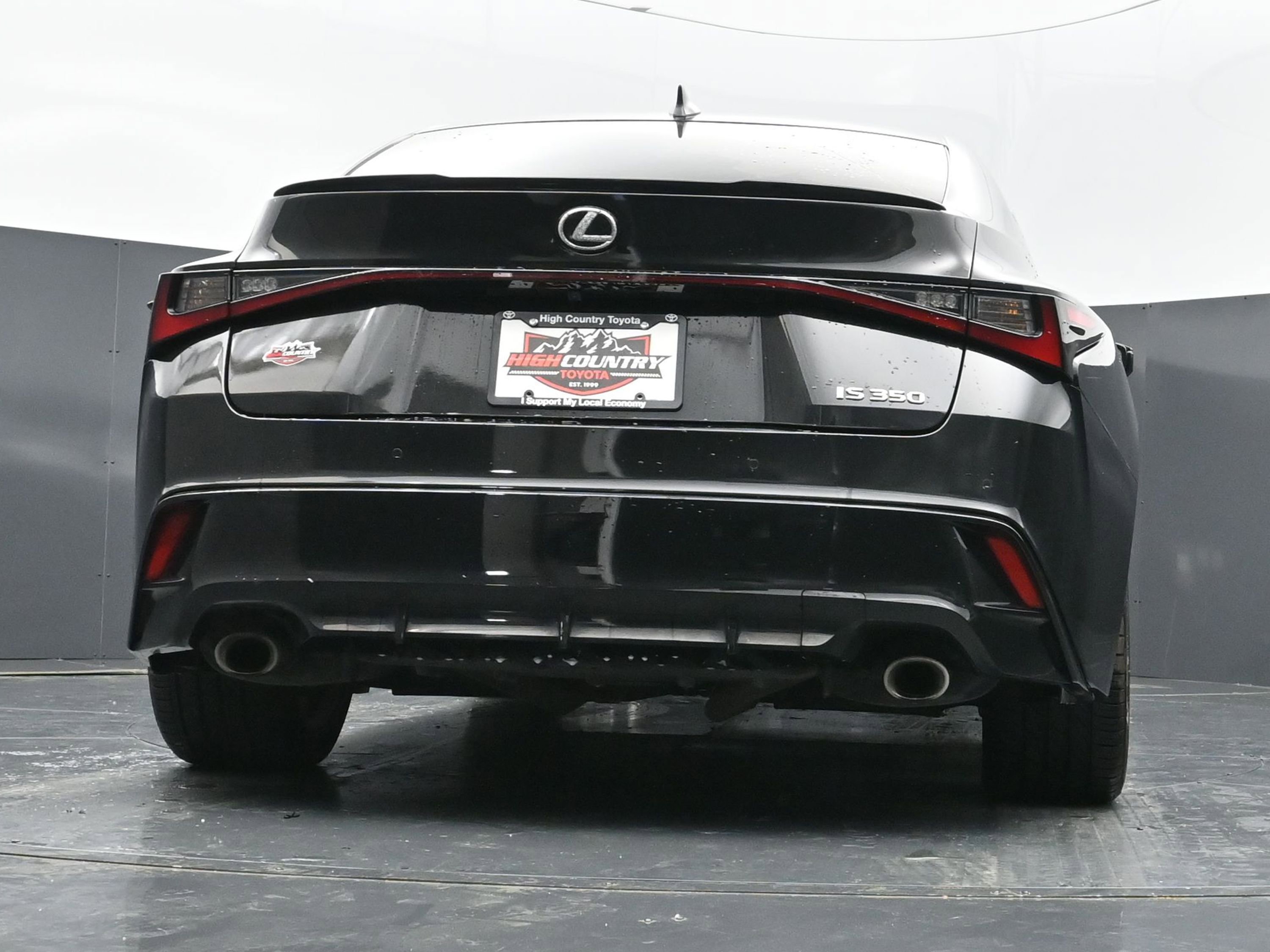 Used 2023 Lexus IS 350 F Sport w/ Handling Package RWD image 39