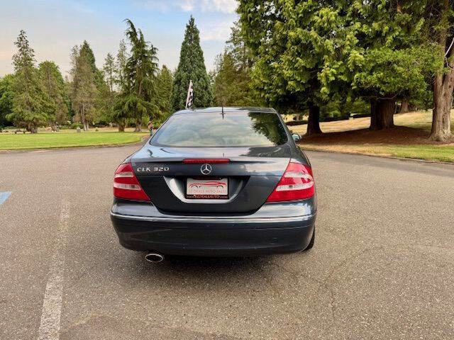 Used 2005 Mercedes-Benz CLK 320 Coupe image 7