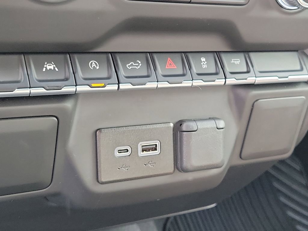 Used 2026 GMC Sierra 1500 Pro w/ Graphite Edition image 33