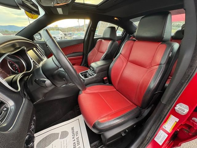 Used 2016 Dodge Charger SXT w/ AWD Plus Group image 27