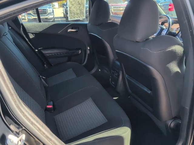 Used 2022 Dodge Charger R/T w/ Blacktop Package image 35