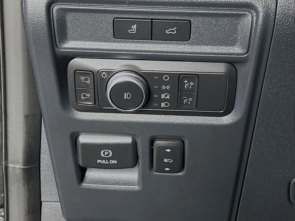 Used 2022 Ford Expedition Timberline AWD/4WD image 11