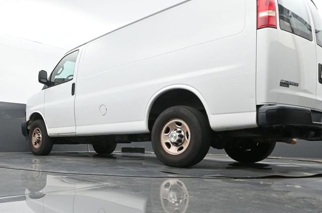 Used 2020 Chevrolet Express 2500 w/ Driver Convenience Package image 10