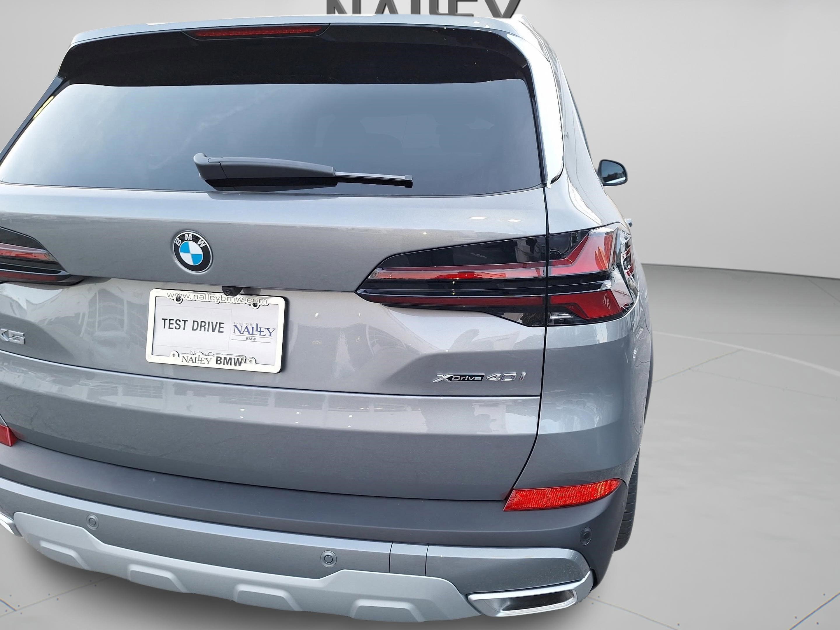 Used 2026 BMW X5 xDrive40i w/ Premium Package AWD/4WD image 23