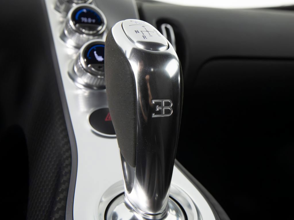 Used 2019 Bugatti Chiron image 56