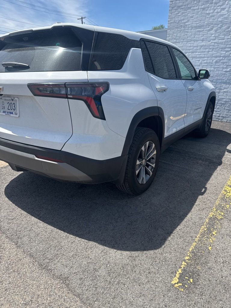 Used 2022 Chevrolet Equinox RS AWD/4WD image 5