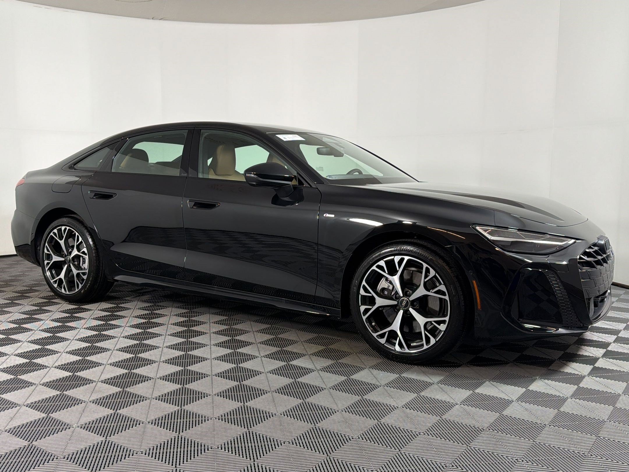 New 2026 Audi A6 Premium Plus AWD/4WD image 5