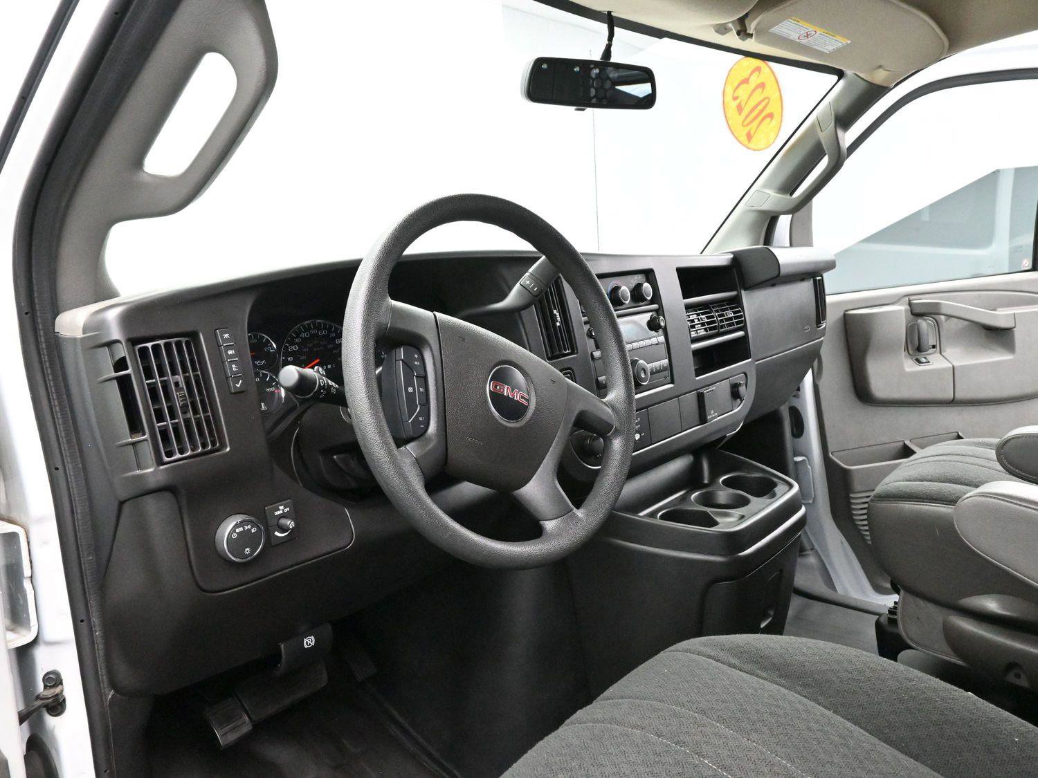 Used 2023 GMC Savana 2500 w/ Driver Convenience Package image 13