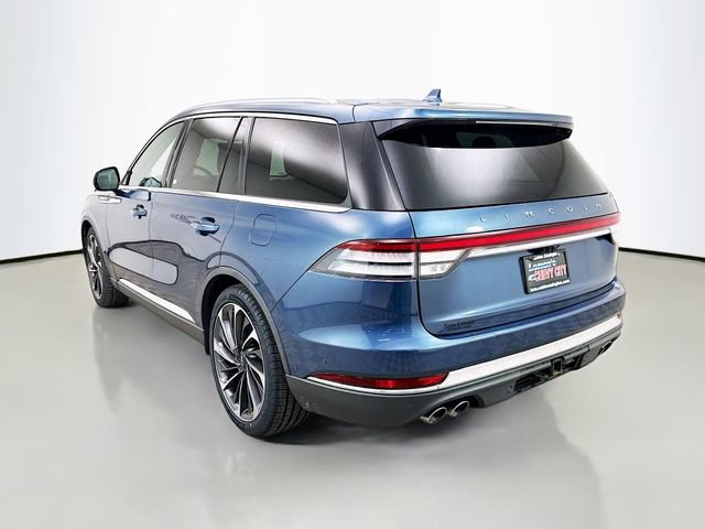 Used 2020 Lincoln Aviator Reserve w/ Equipment Group 202A image 6