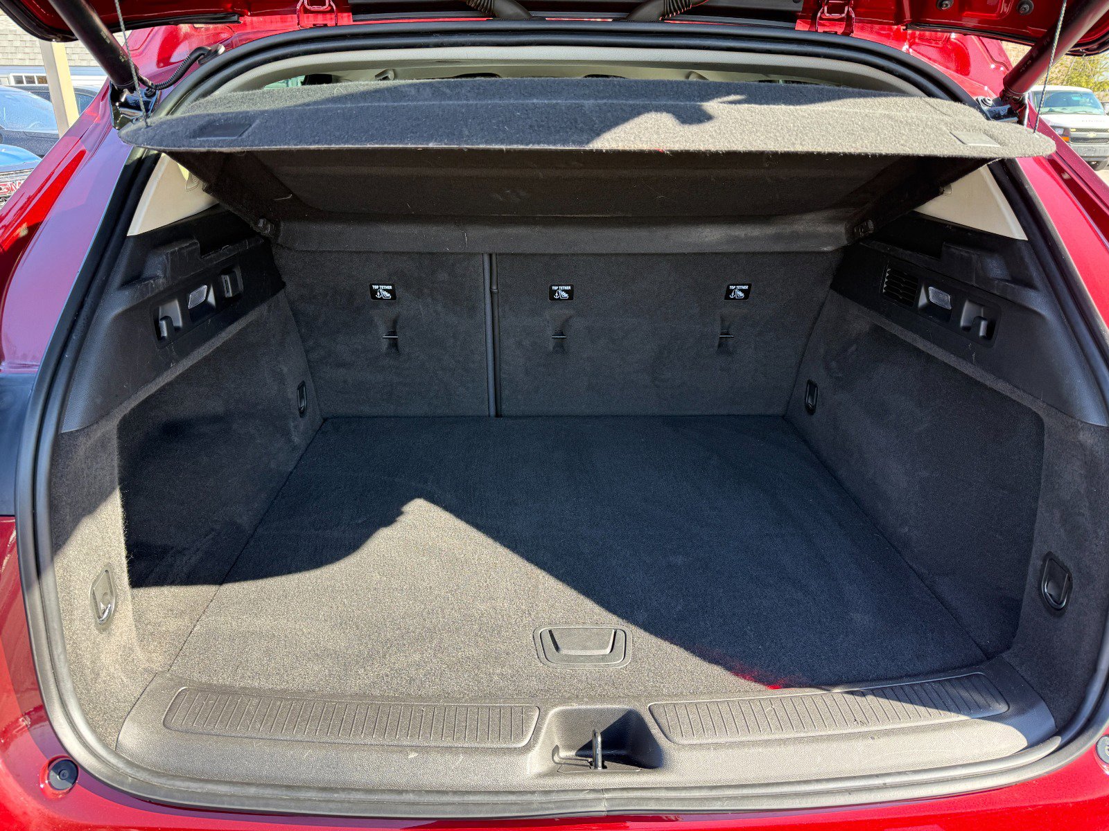 Used 2022 Buick Envision Essence w/ Technology Package II image 18