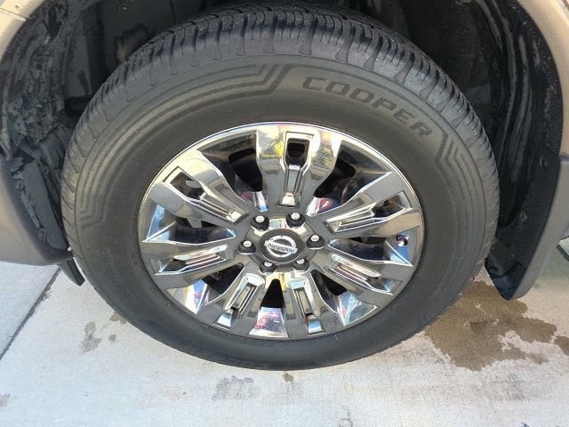 Used 2017 Nissan Titan Platinum Reserve image 10