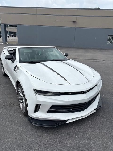 Used 2018 Chevrolet Camaro LT w/ RS Package RWD image 3