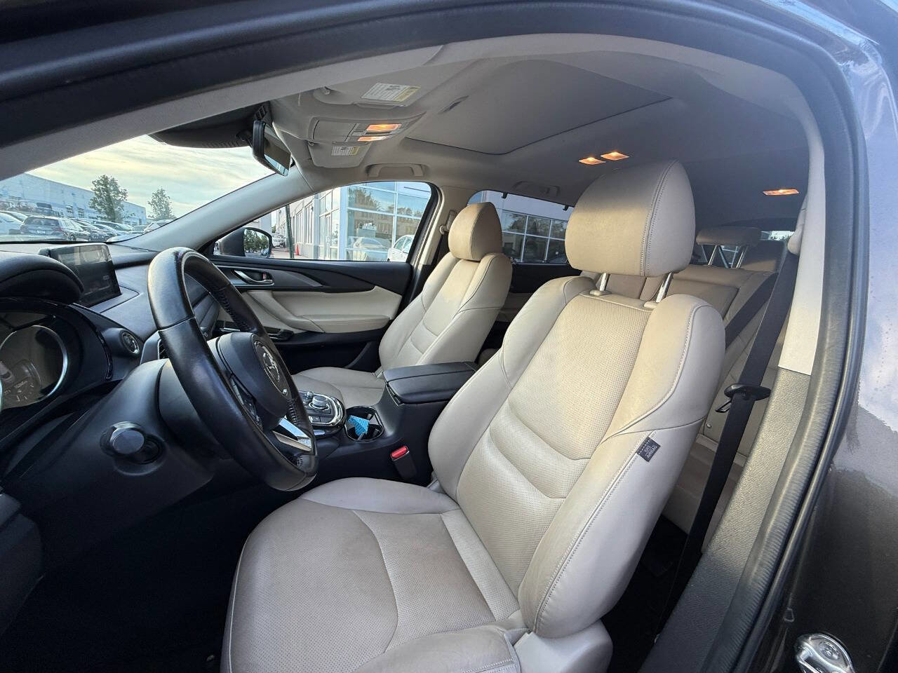 Used 2019 MAZDA CX-9 Touring w/ Touring Premium Package image 14