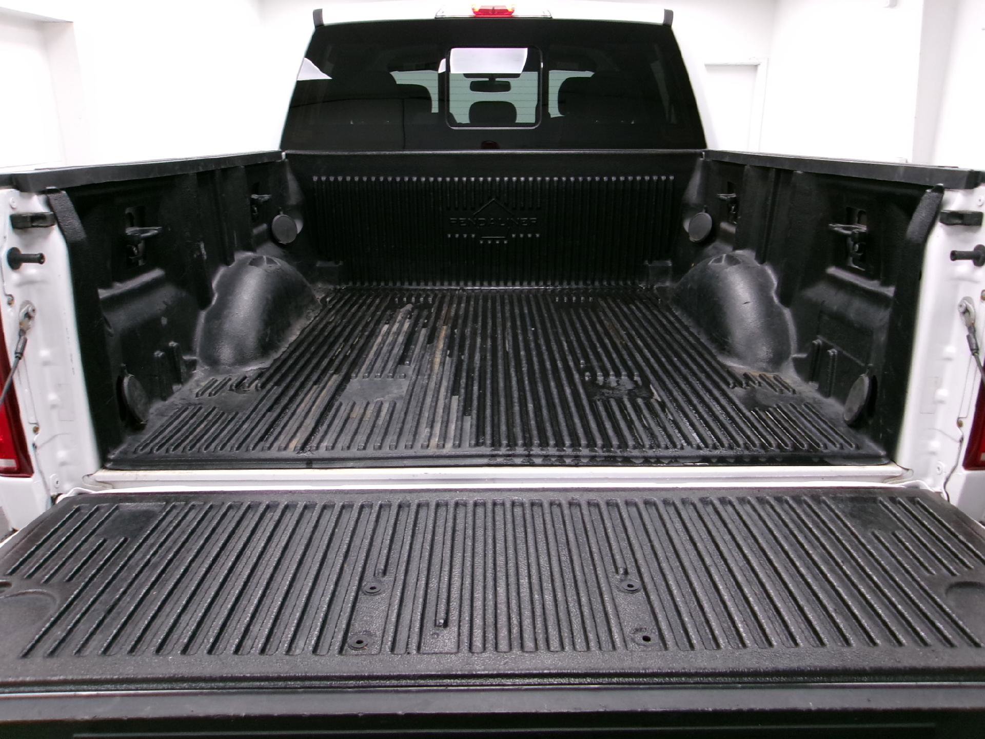 Used 2018 Ford F150 XLT w/ Equipment Group 302A Luxury image 9