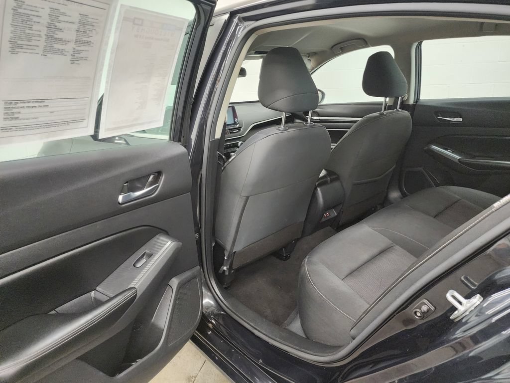 Used 2022 Nissan Altima 2.5 SV FWD image 21