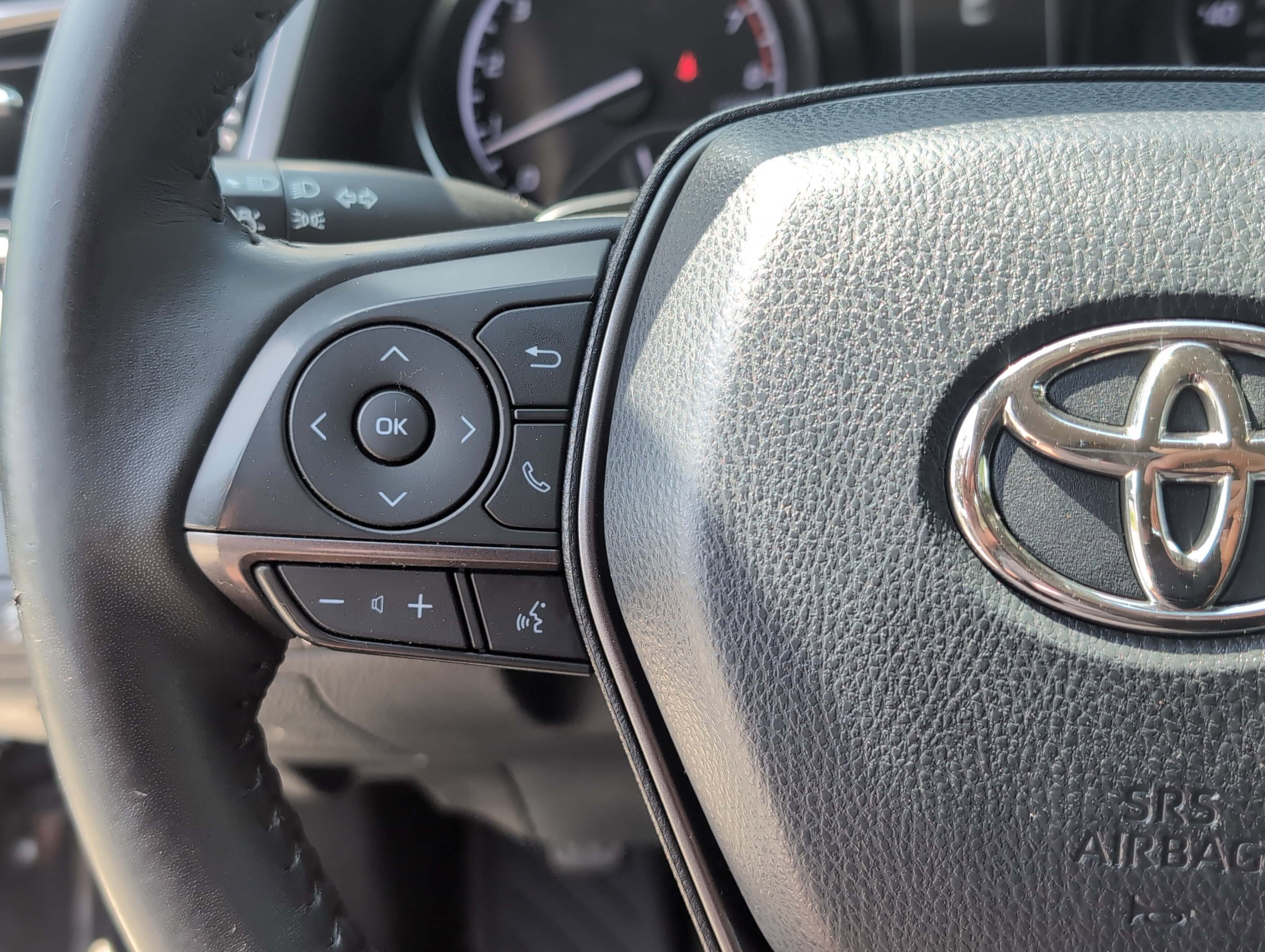 Certified 2022 Toyota Camry SE FWD image 19
