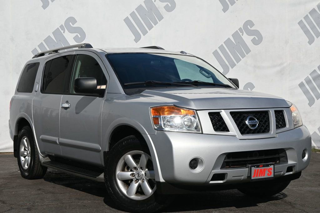 Used 2015 Nissan Armada SV image 3