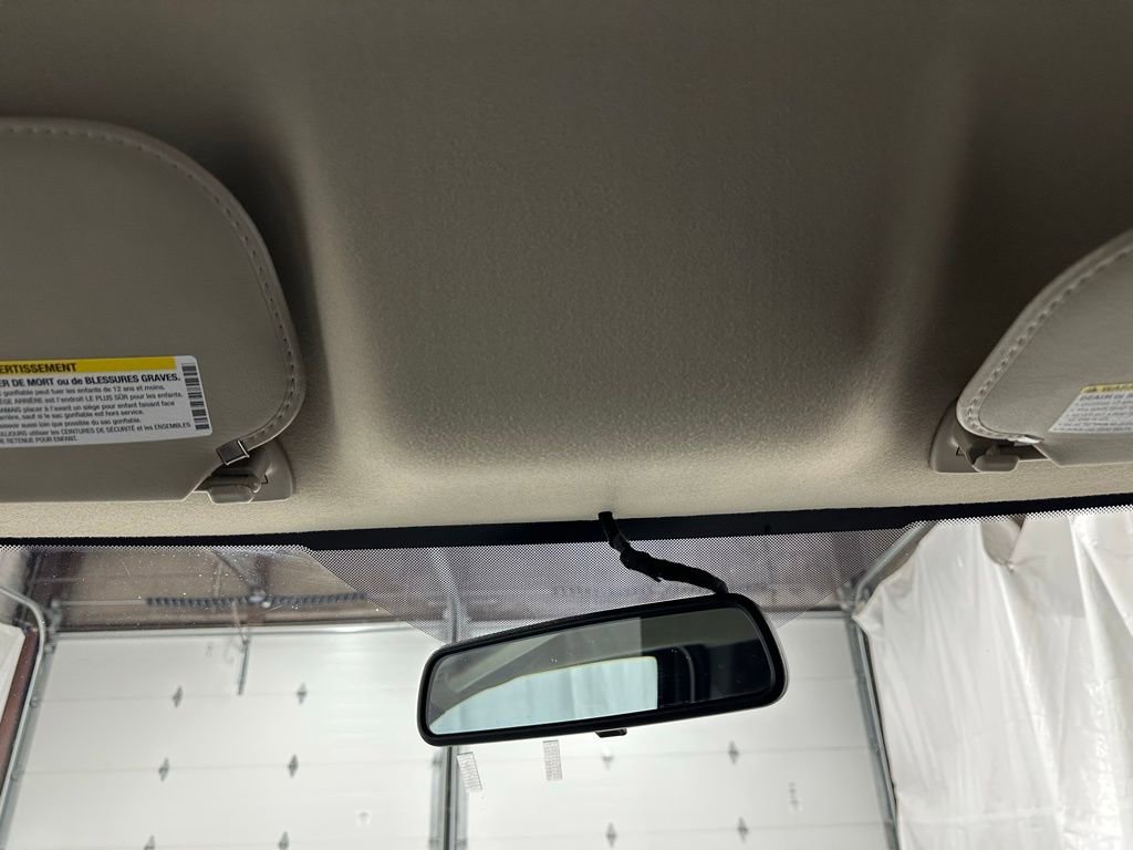 Used 2022 Chevrolet Express 3500 w/ Power Convenience Package image 29