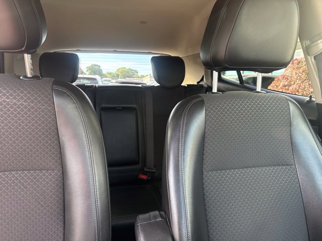 Used 2020 Buick Encore Preferred FWD image 29