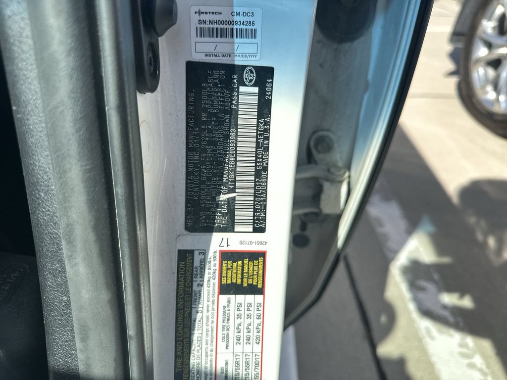Used 2014 Toyota Avalon XLE FWD image 35