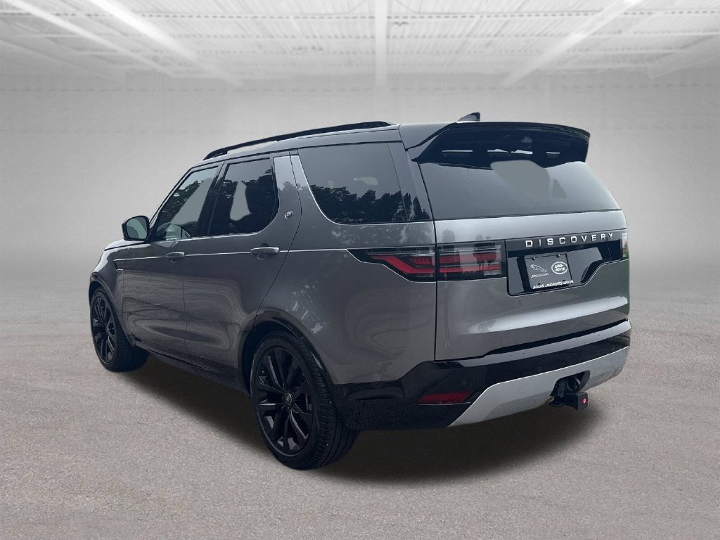 Used 2026 Land Rover Discovery Limited Edition AWD/4WD image 3