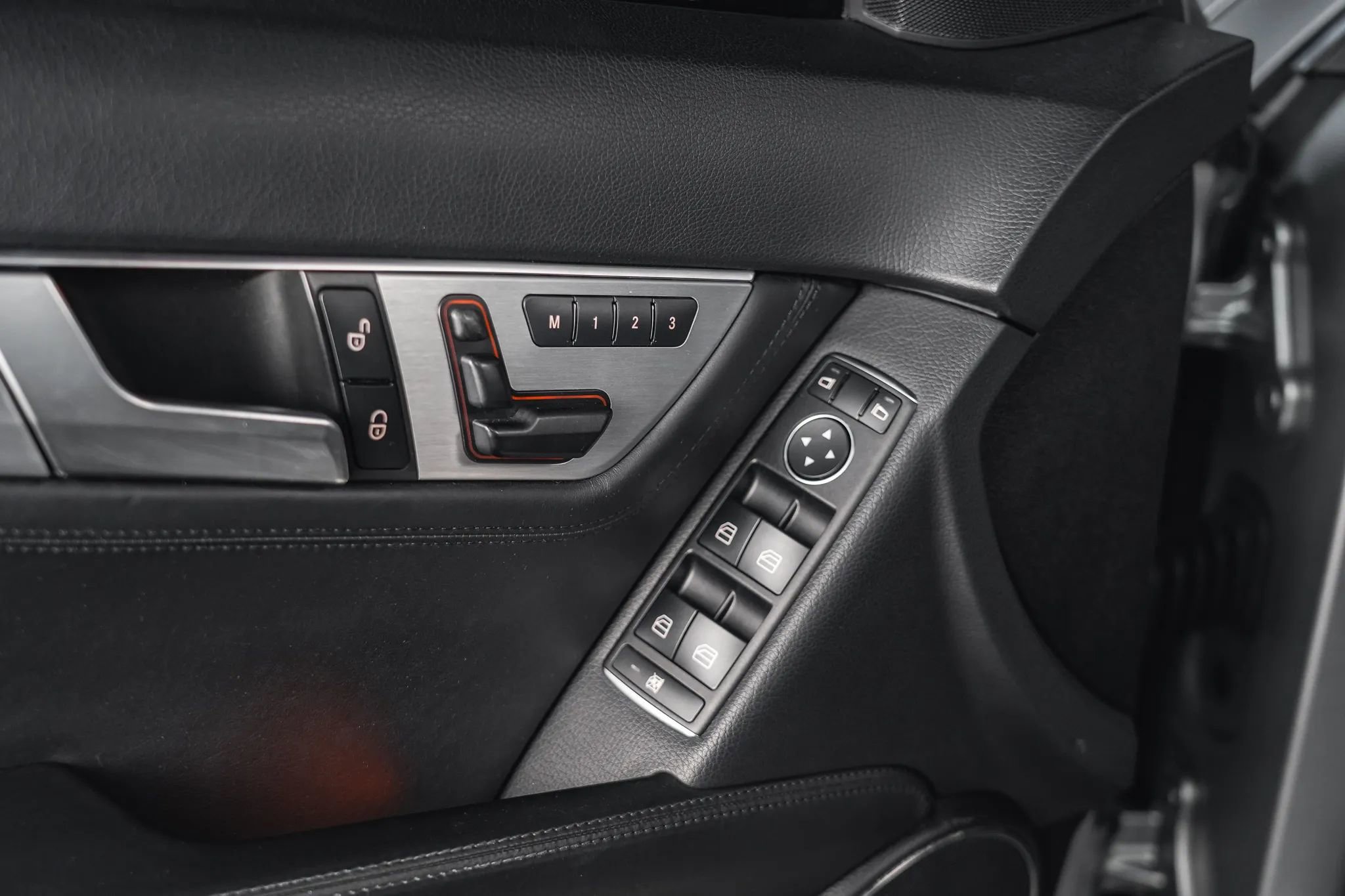 Used 2012 Mercedes-Benz C 63 AMG Sedan image 35