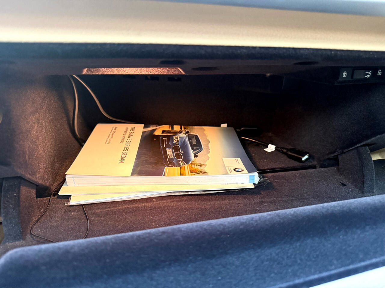 Used 2016 BMW 328i Sedan image 25