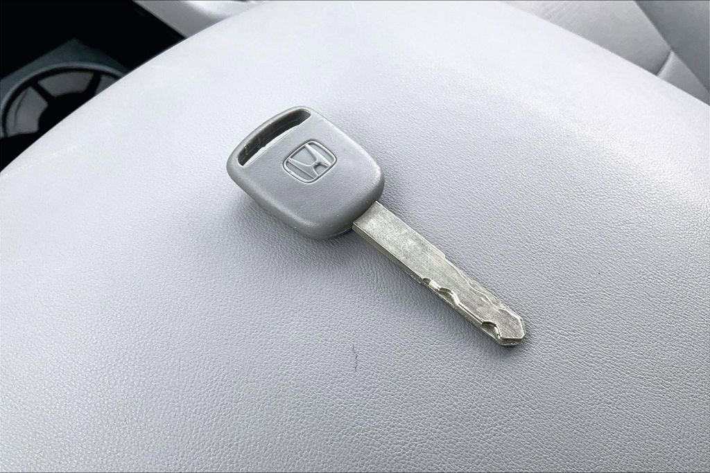 Used 2015 Honda Pilot LX image 33